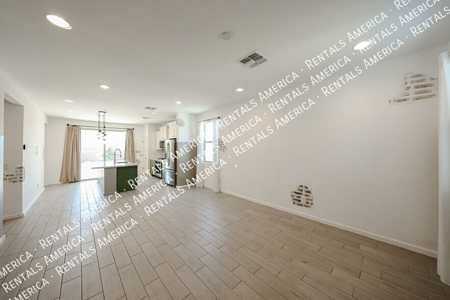 Building Photo - 33948 Beeblossom Trl