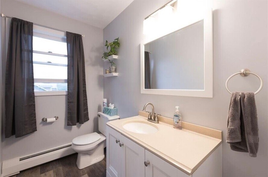 Half bath, first floor - 3 Ora Murphy Ct