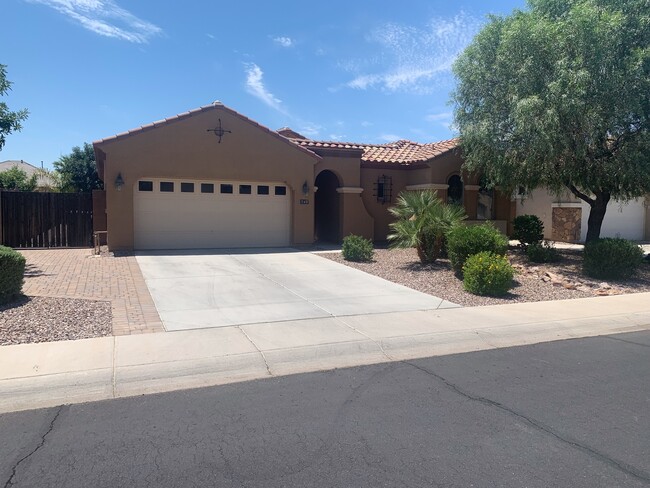 Primary Photo - Beautiful Gilbert Home