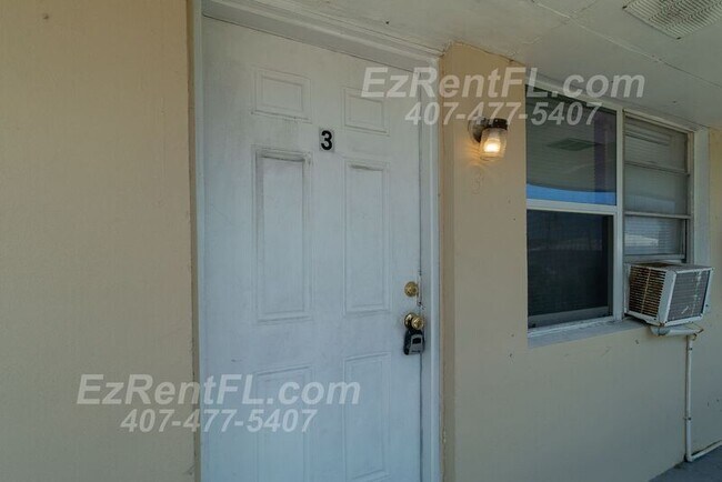 Building Photo - 801 N Sapodilla Ave