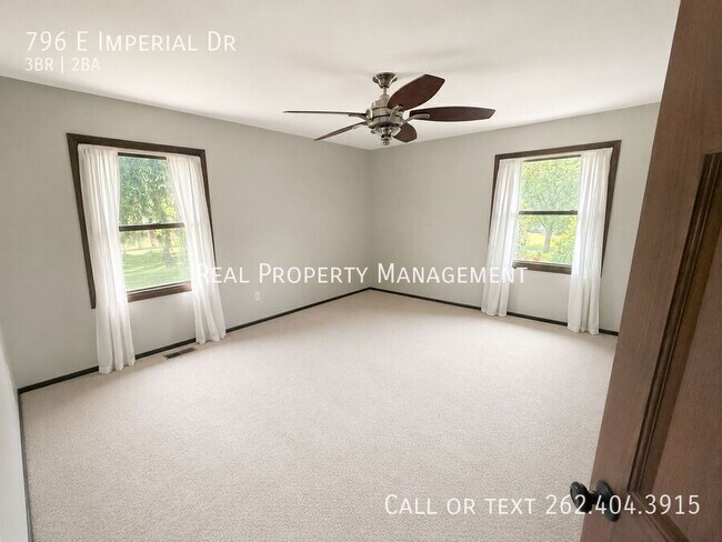 Building Photo - 796 E Imperial Dr