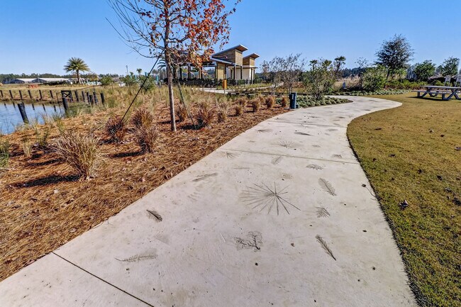 Building Photo - 632 Palmetto Pl