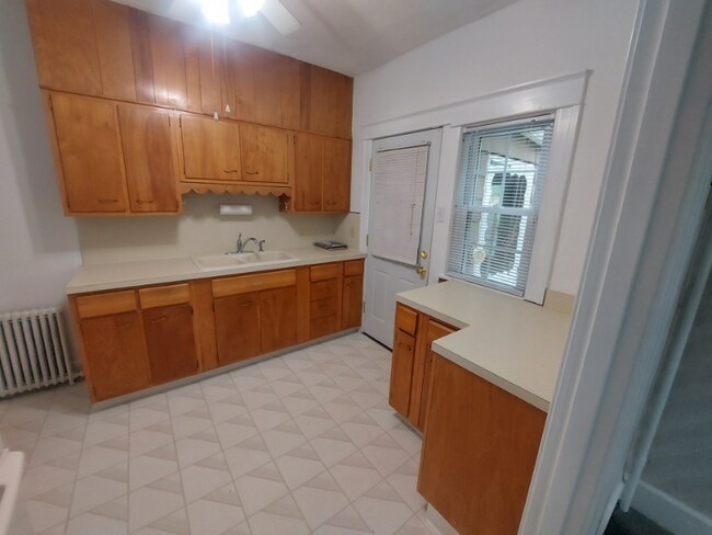 Building Photo - 117 Morningside Rd