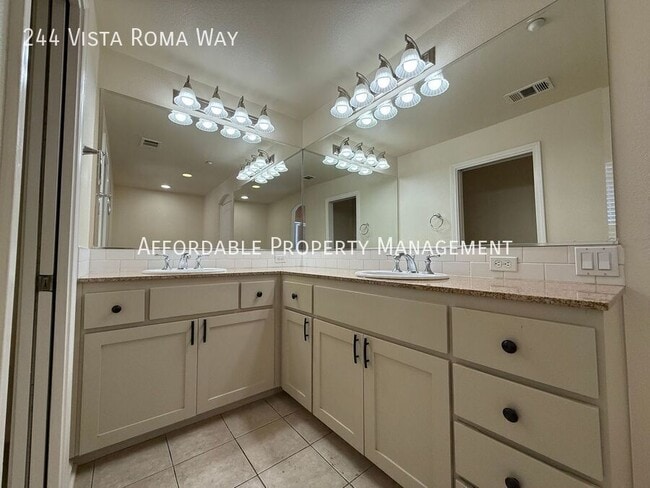 Building Photo - 244 Vista Roma Way