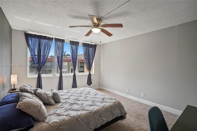 Building Photo - 777 S Federal Hwy