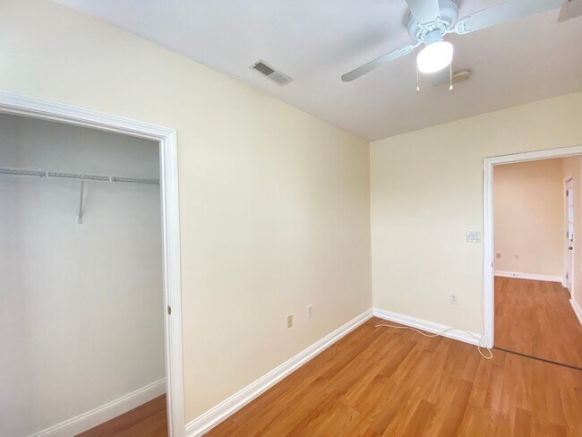 Building Photo - 289 Merrimack St