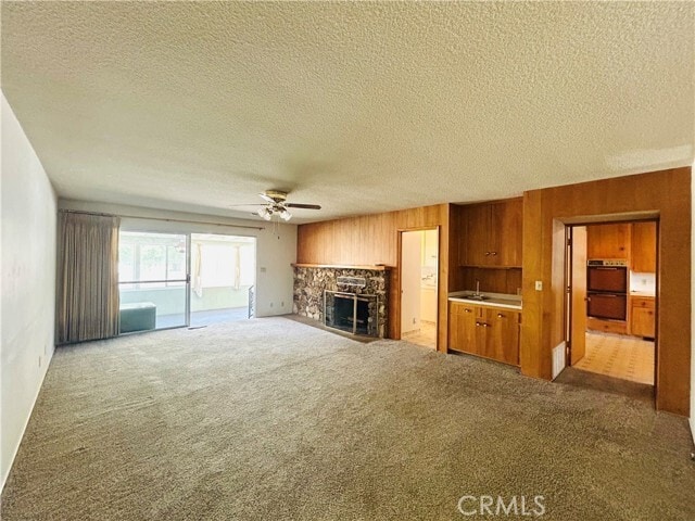 Building Photo - 2750 W Devonshire Ave