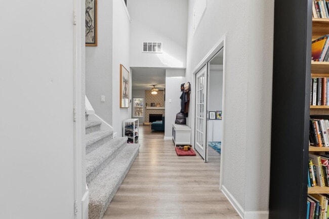 Building Photo - 2607 Sky Dale Dr