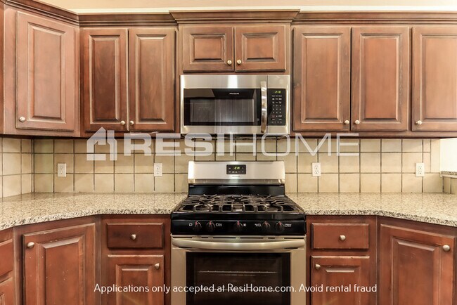 Building Photo - Home for Rent