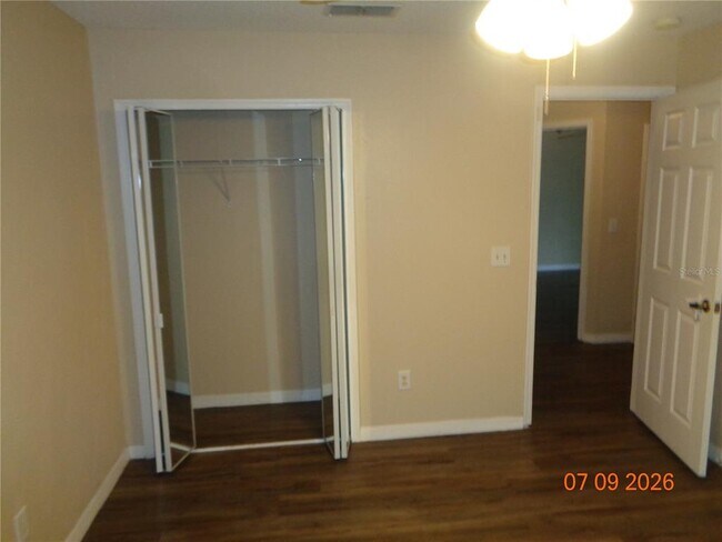 Building Photo - 1409 Bent Oaks Blvd