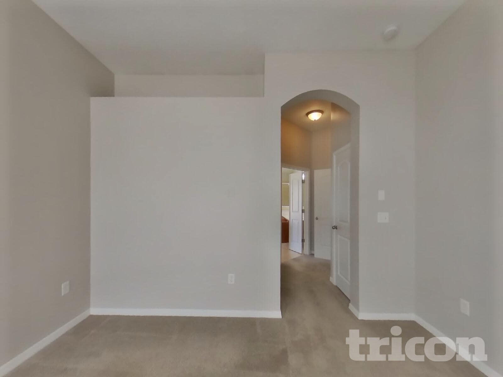 Building Photo - 9250 Spider Lily Ln