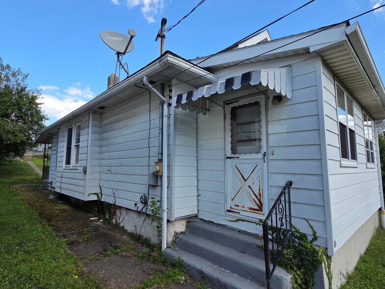 Building Photo - 1116 Ashley St