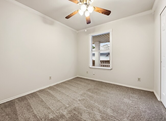 Building Photo - 6555 Beech Trail Dr