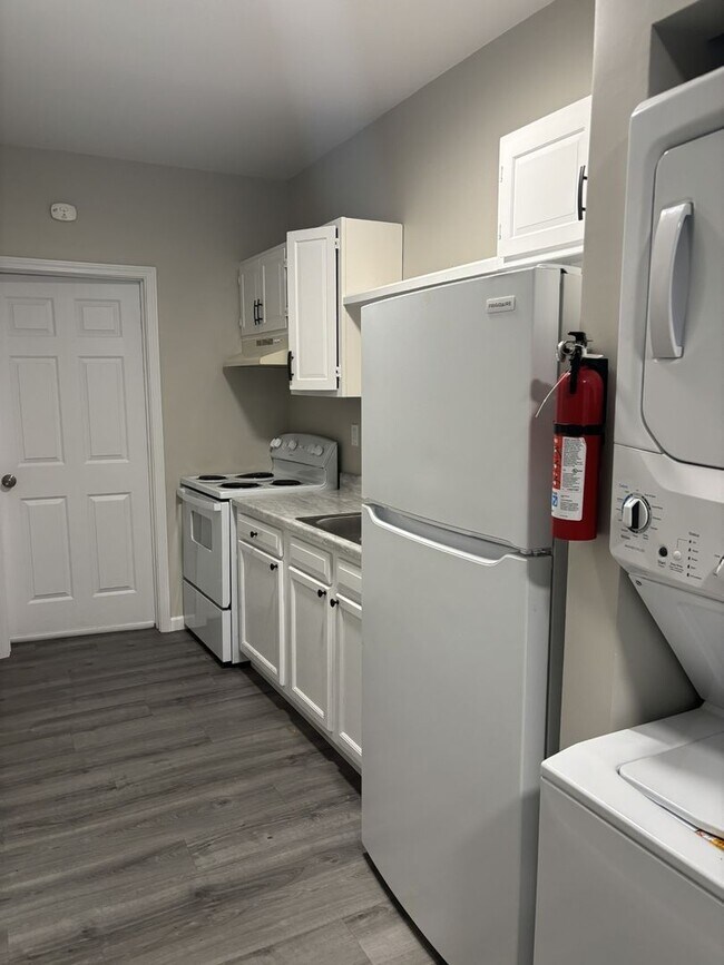 Building Photo - 1200 N 8th St