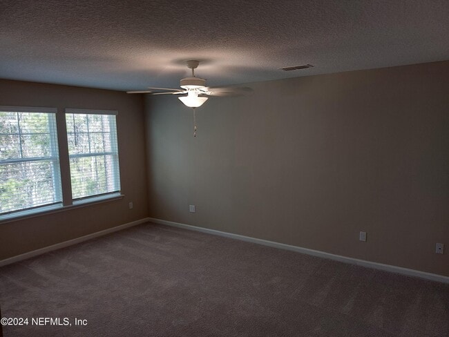 Building Photo - 12866 Josslyn Ln