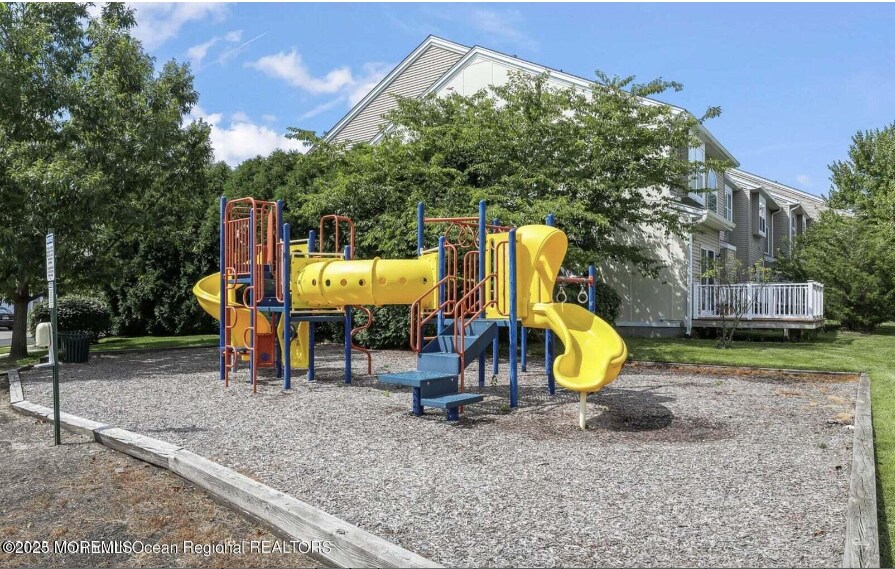 Building Photo - 94 Brookfield Dr