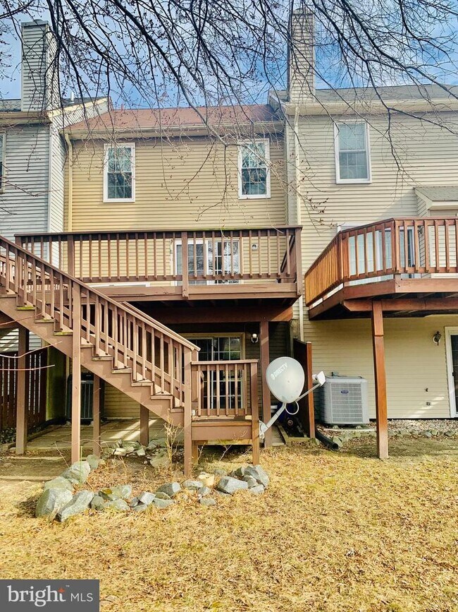 Building Photo - 8792 Manahan Dr