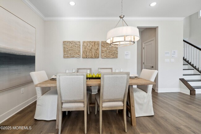 Building Photo - 4061 Heron Dr