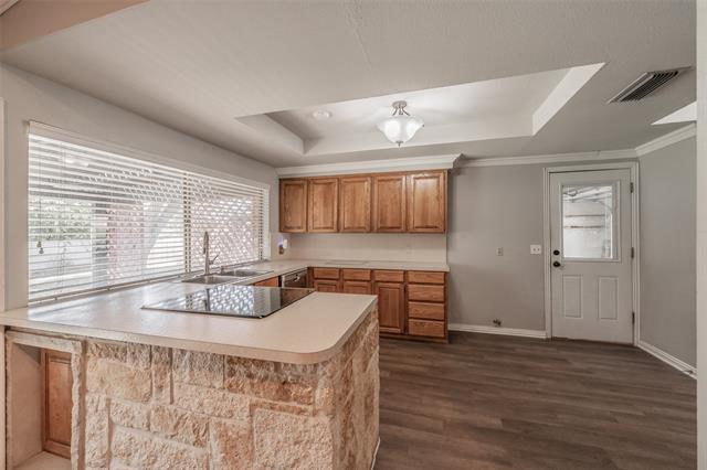 Building Photo - 2890 Elsinor Dr