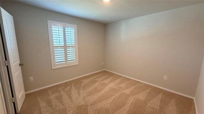 Building Photo - 15113 Upland Willow Rd