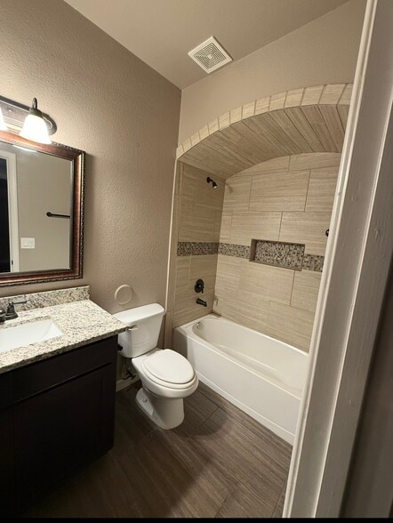 Building Photo - 11649 Great Abaco Ct