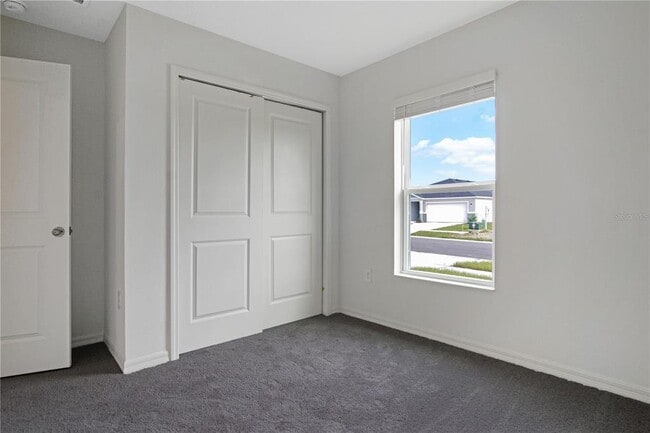 Building Photo - 616 Royal Palm Dr