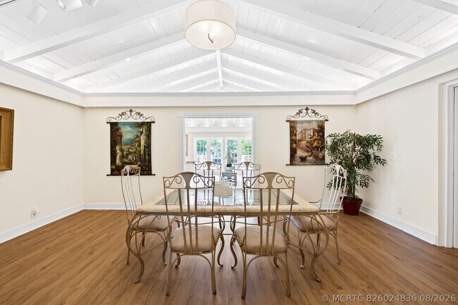 Building Photo - 2400 Delmar Pl