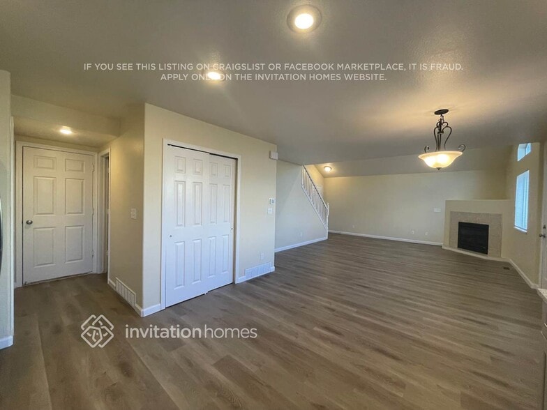 Building Photo - 5255 Butterfield Dr