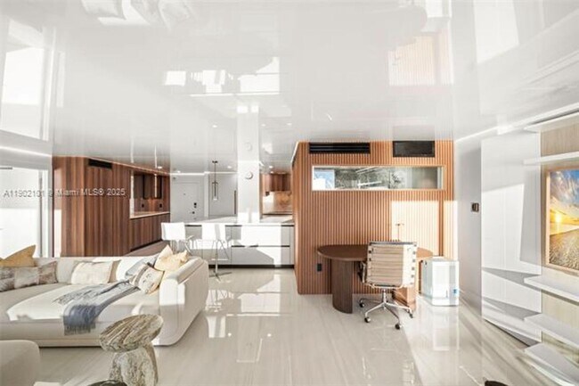 Building Photo - 5555 Collins Ave