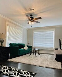 Building Photo - 4314 Gano St