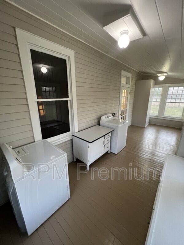 Building Photo - 8222 LA-955