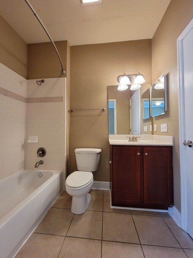 Building Photo - 3 Bedroom town home for rent August 6, 2026 in gated community with pool, renting for $1550 per m...