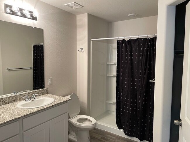 Building Photo - Georgeous 4bdrm/2bath Casa Grande Home for Rent!