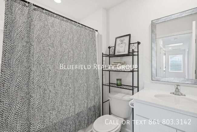 Building Photo - 1313 Duffers Ln