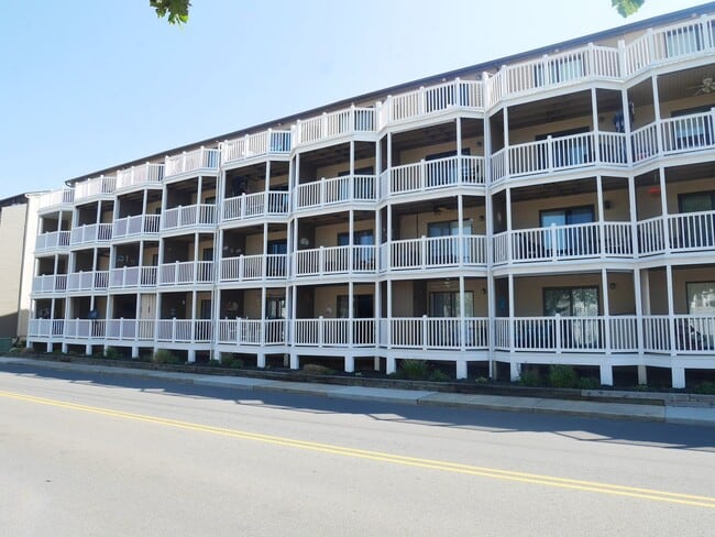 Primary Photo - Furnished- Bayside Condo Retreat in Ocean ...