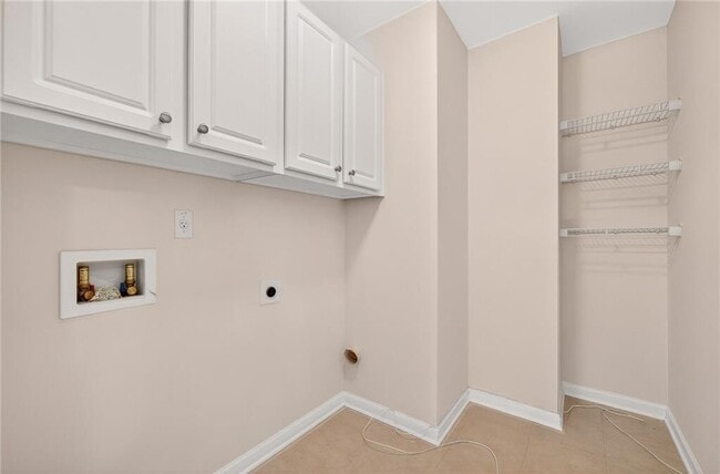 Building Photo - 1931 Gregory Run NE