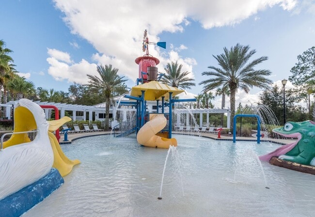 Building Photo - End unit townhome in The Cottages at Oakleaf Plantation
