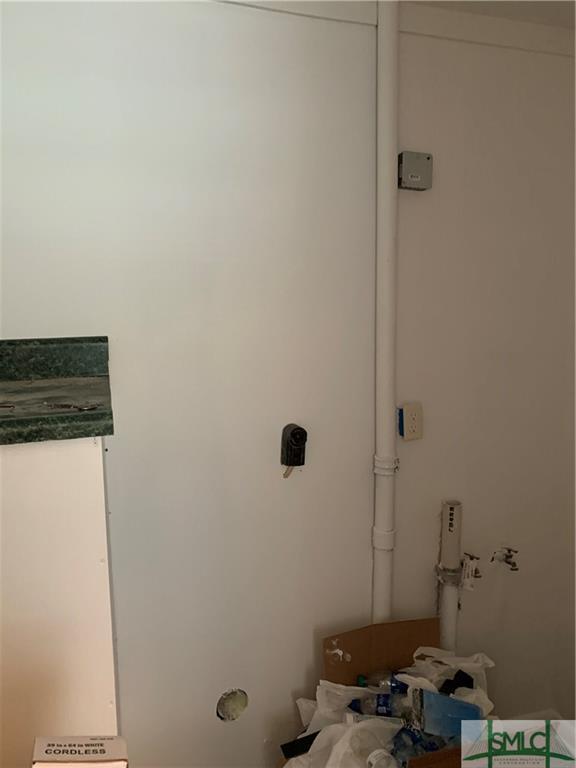 Building Photo - 1710 E 59th St