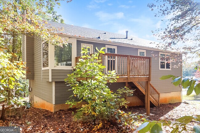 Building Photo - 5120 Cochran Dr