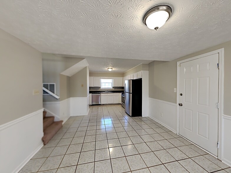 Building Photo - 624 Pennybrook Ln