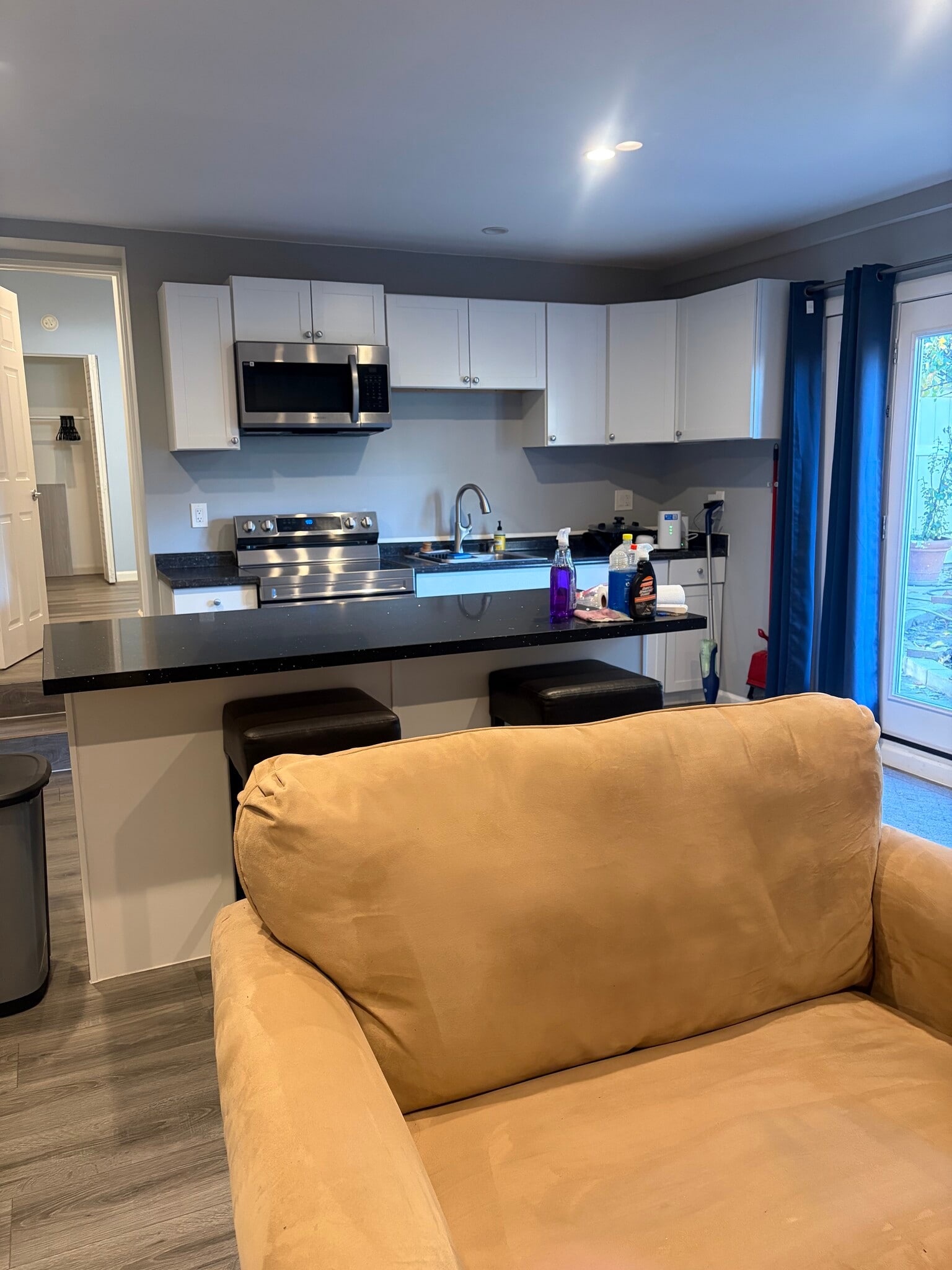 Kitchen - 433 S Fairview St