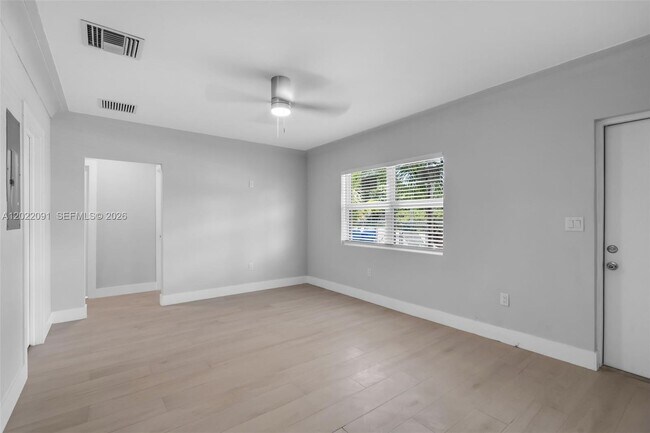 Building Photo - 351 NE 82nd St