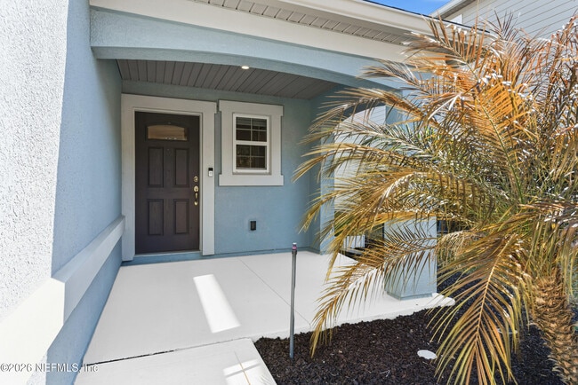 Building Photo - 565 Chandler Dr