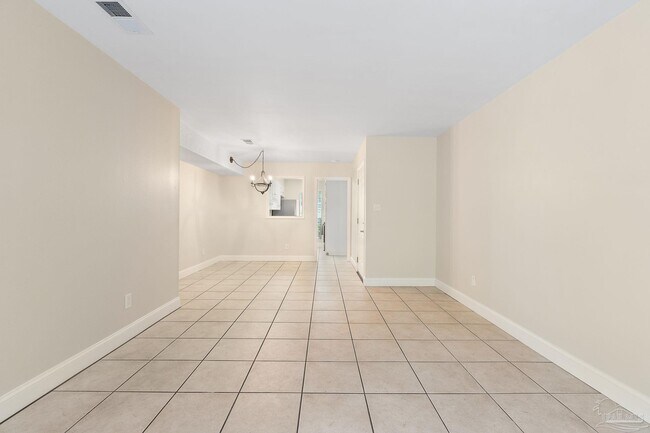 Building Photo - 8101 Tippin Ave