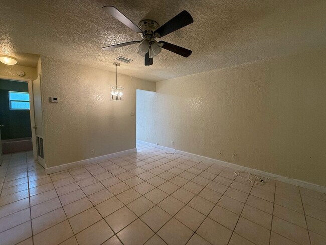 Building Photo - 5720 NW 15th St