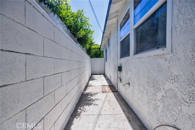 Building Photo - 8607 Strub Ave