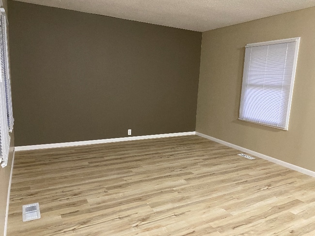 Building Photo - 2446 Quail Dr