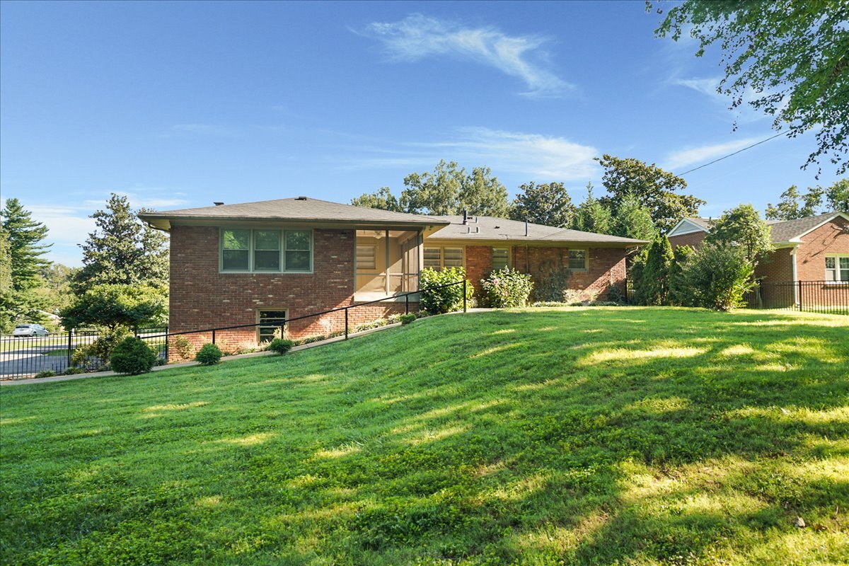 Building Photo - 6309 Regal Rd