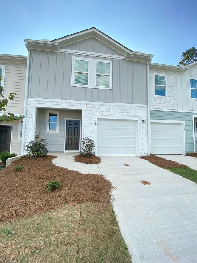 Building Photo - 1107 Union Pacific Way