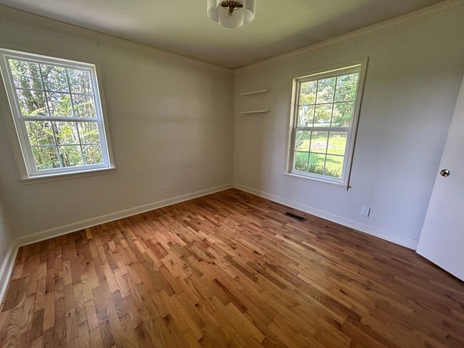 Building Photo - 357 Kenny Haynes Rd